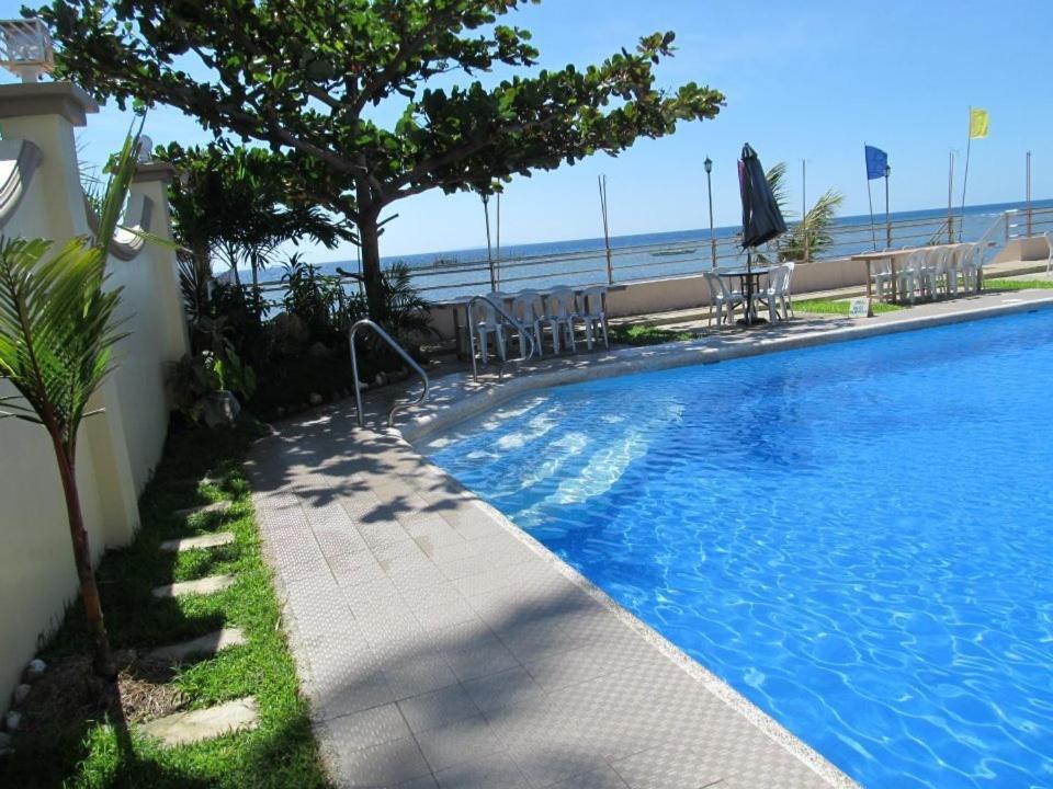 Ucoy Beach Resort Libertad Exterior photo